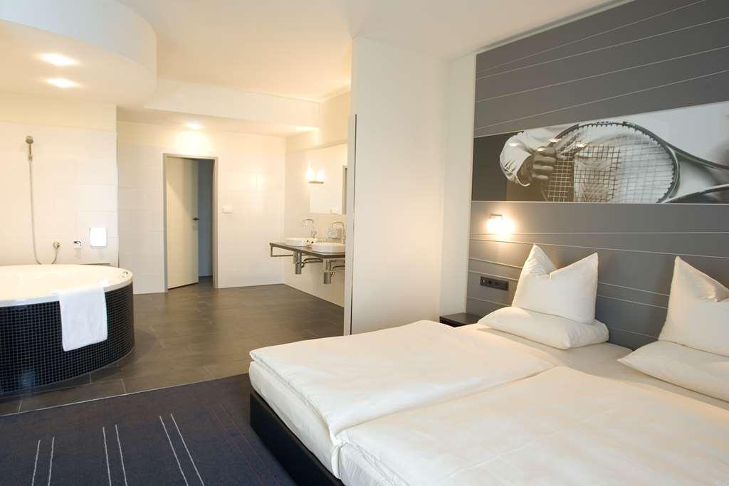Novina Hotel Herzogenaurach Herzo-Base Δωμάτιο φωτογραφία